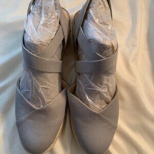 Life Stride Women's Wedge Sandal Size 11 W.